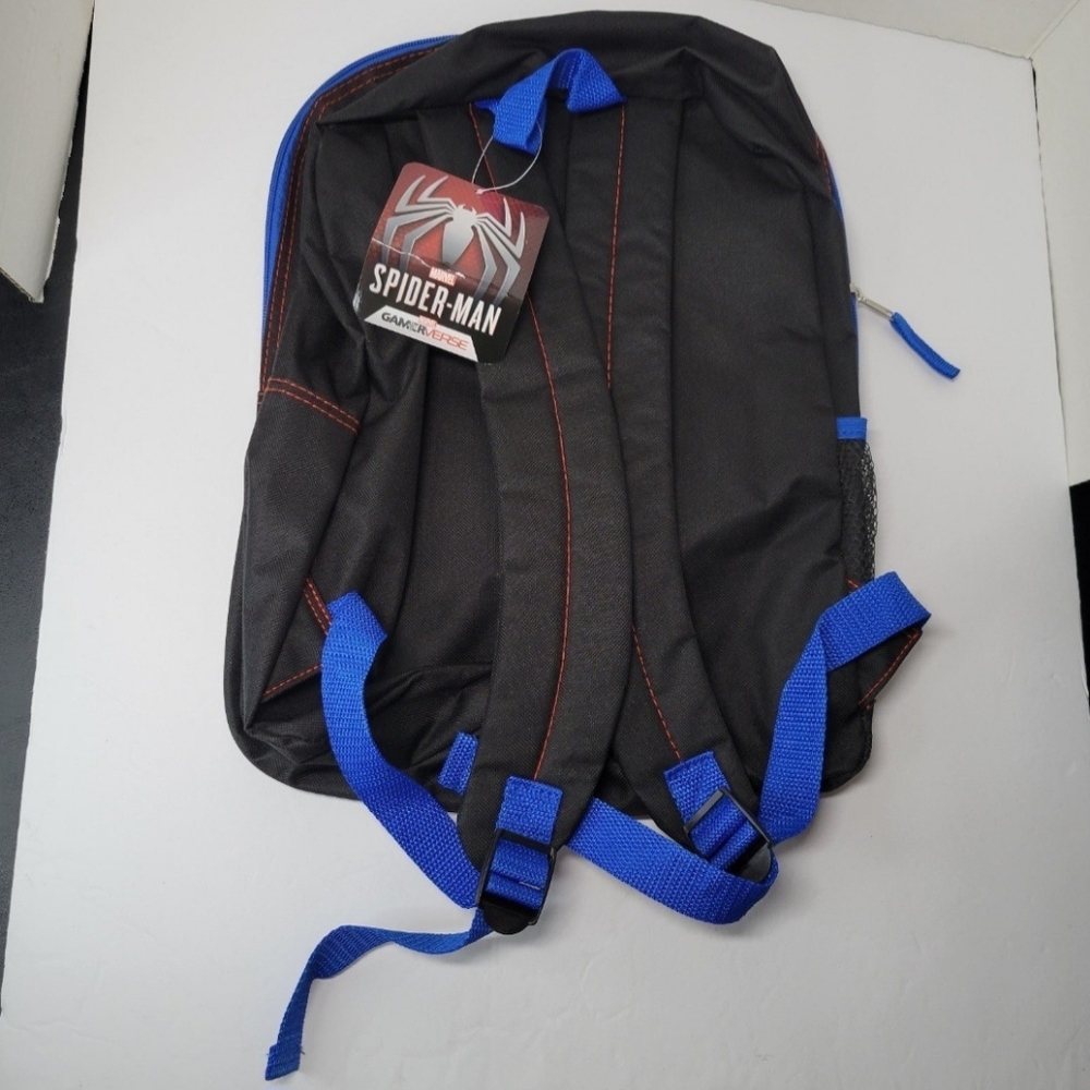 Spiderman Backpack - Picture 3 of 8